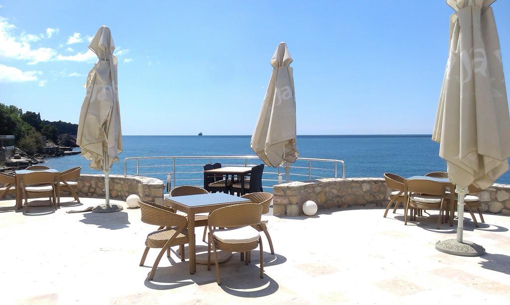 Love Live Hotel Sutomore Exterior foto