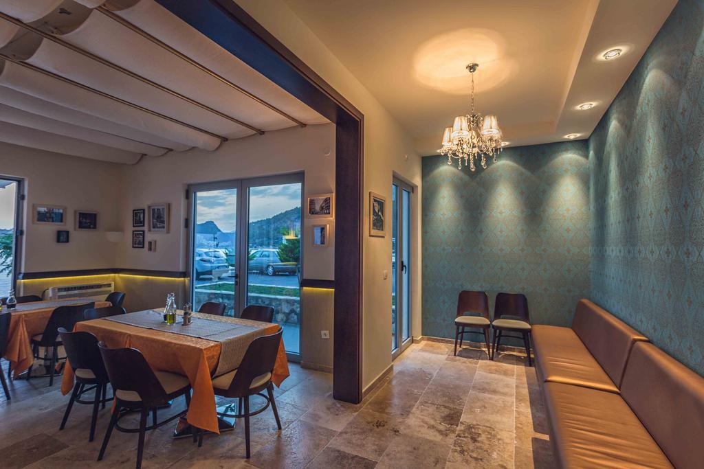 Love Live Hotel Sutomore Exterior foto